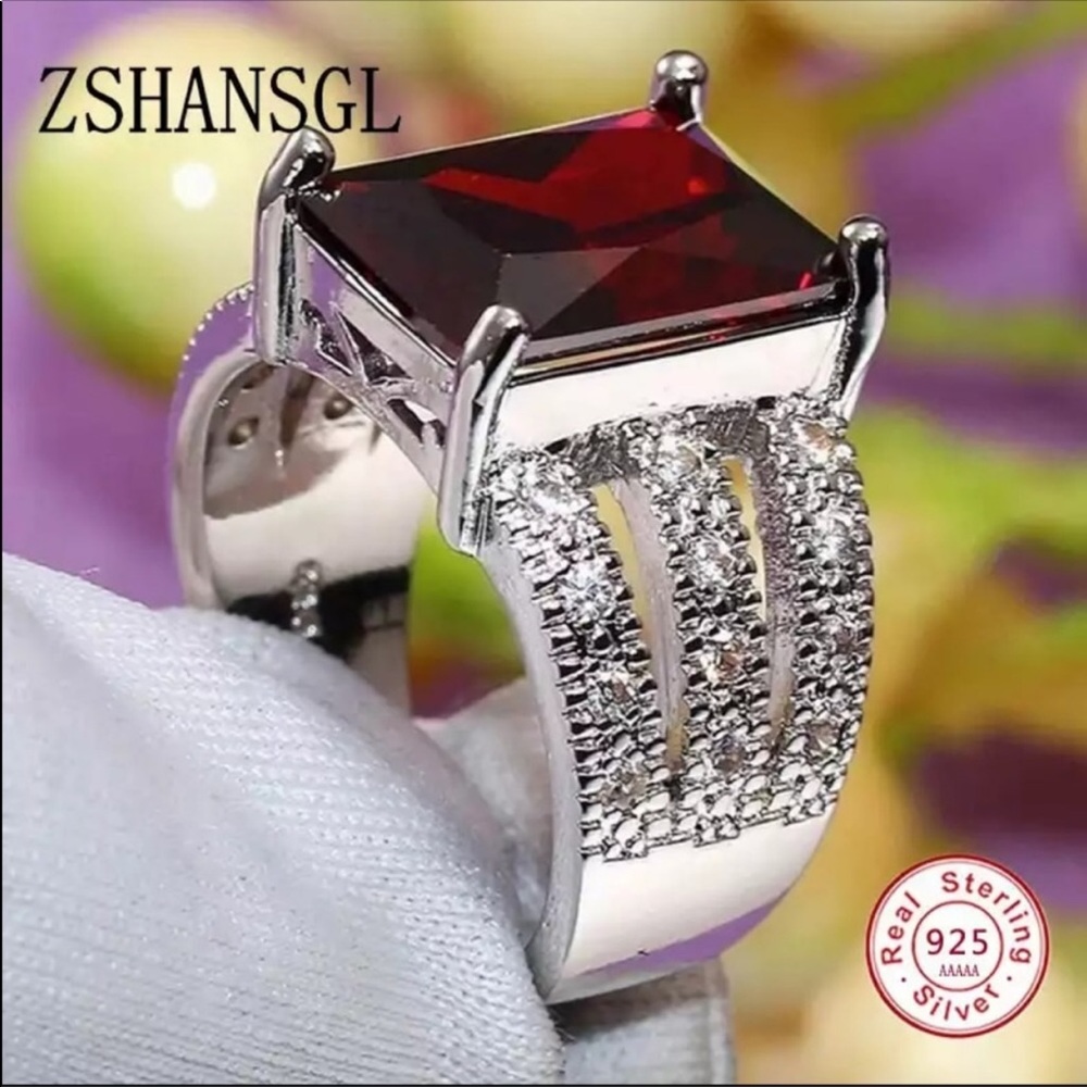 New Solid 925 Sterling silverr ring - Picture 4 of 5